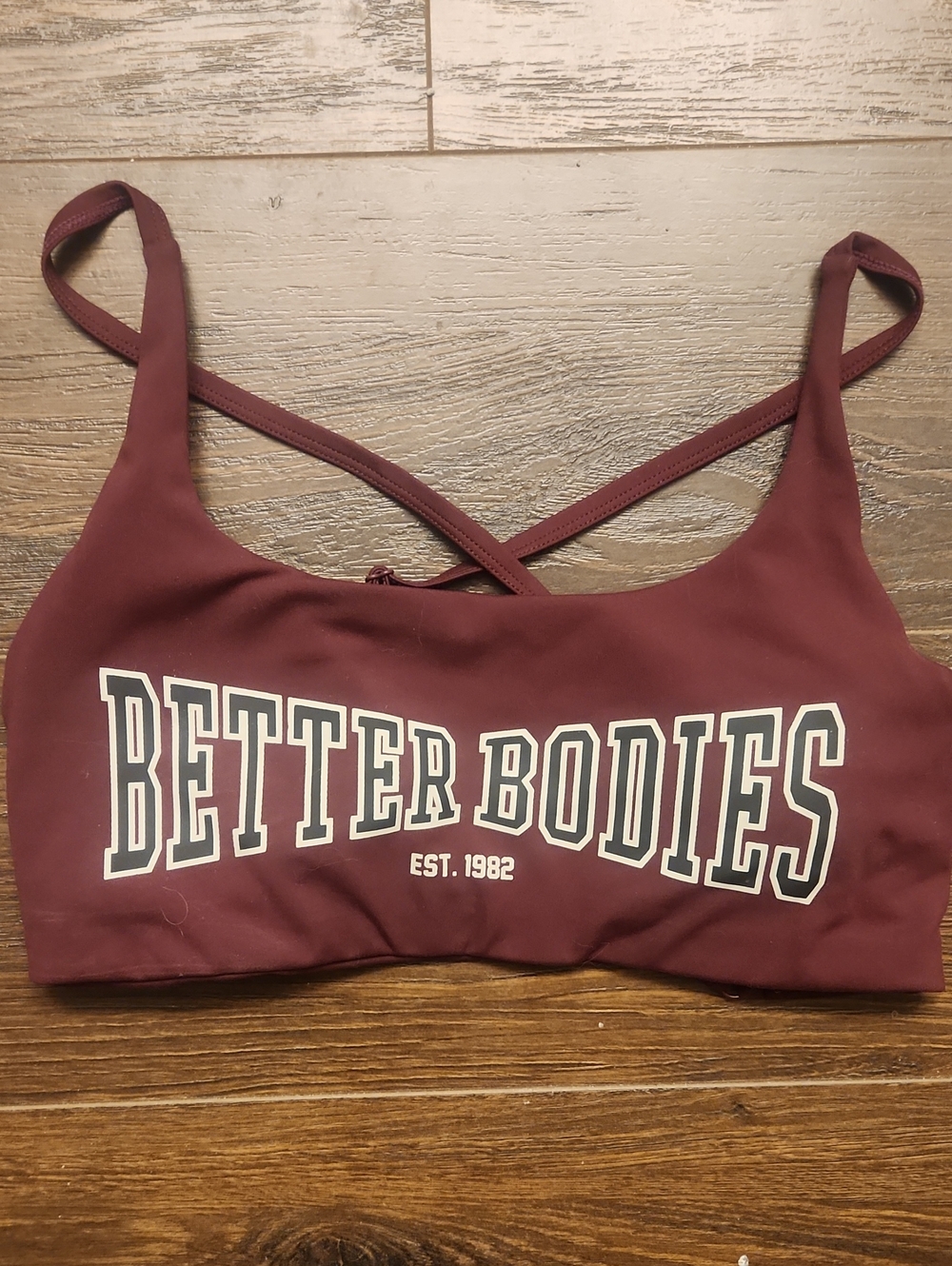 BETTER BODIES Maroon Cross-Back Logo Sports Bra Sz LARGE